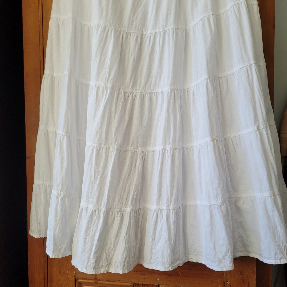 Wilfred White Tiered Midi Skirt - Picture 10 of 14
